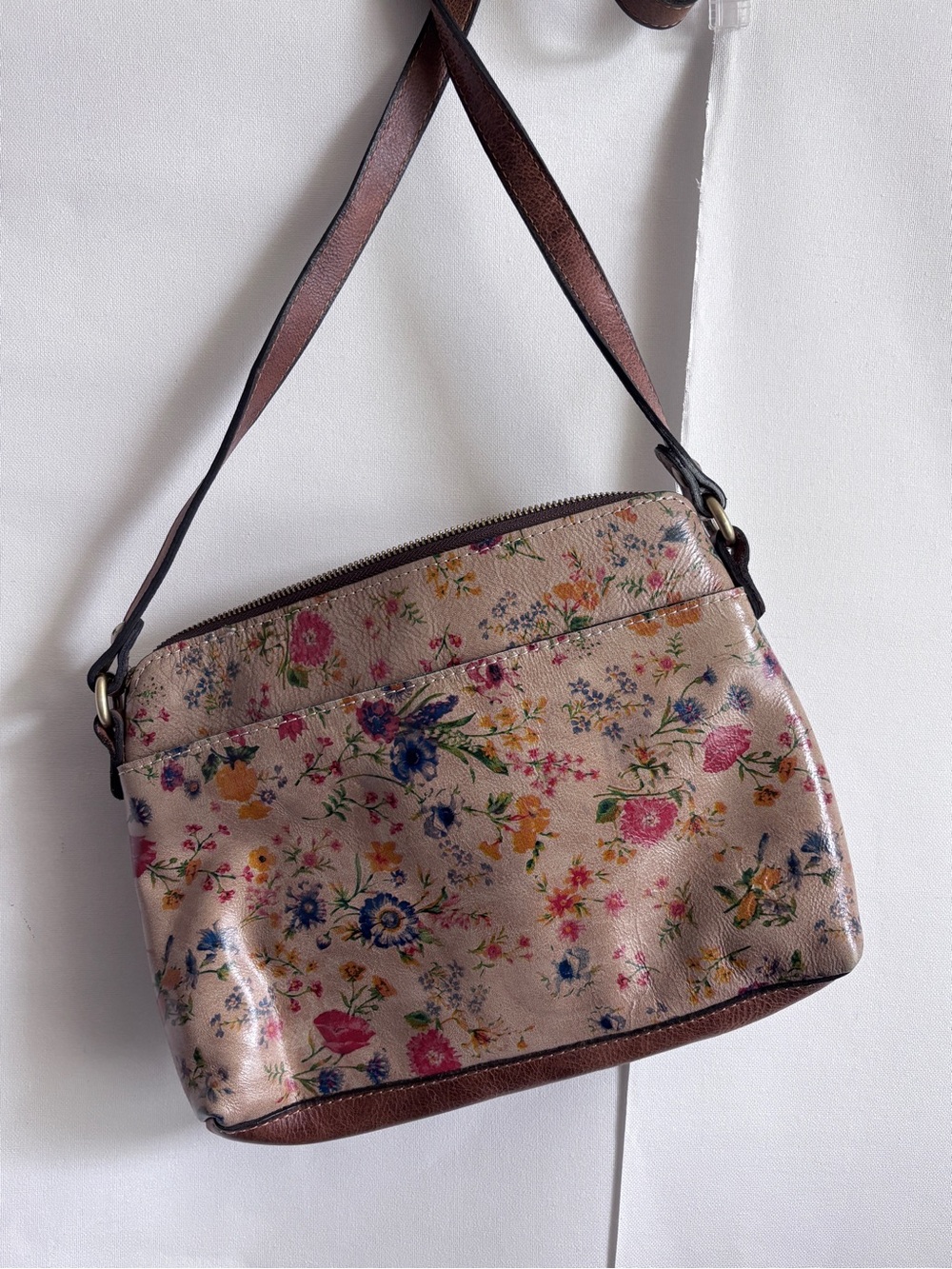 Patricia Nash Crossbody Leather Purse prairie rose beige with floral - Picture 4 of 13